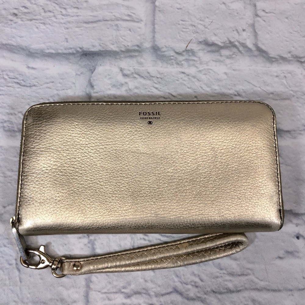Fossil Gold leather wallet Zip around Wristlet strap Gold Turquoise lining